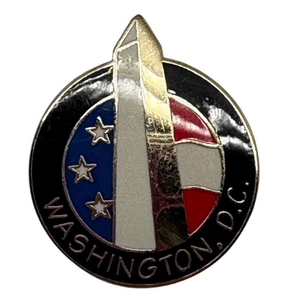 Washington D.C. Souvenir Pin Washington Monument Travel Collectible